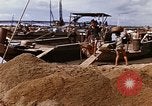 Image la construction des ports Saigon Vietnam, 1966, de la seconde 59 séquences d'archives historiques vidéo 65675037342