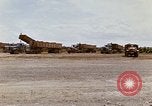 Image constructiont Port Saigon Vietnam, 1966, de la seconde 14 séquences d'archives historiques vidéo 65675037343