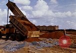 Image constructiont Port Saigon Vietnam, 1966, de la seconde 17 séquences d'archives historiques vidéo 65675037343