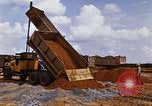 Image constructiont Port Saigon Vietnam, 1966, de la seconde 27 séquences d'archives historiques vidéo 65675037343
