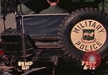 Image États-Unis 720e la police militaire Vung Tau Vietnam, 1970, de la seconde 36 séquences d'archives historiques vidéo 65675037344