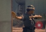 Image 720e agent de la police militaire Vung Tau Vietnam, 1970, de la seconde 51 séquences d'archives historiques vidéo 65675037347