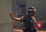 Image 720e agent de la police militaire Vung Tau Vietnam, 1970, de la seconde 61 séquences d'archives historiques vidéo 65675037347