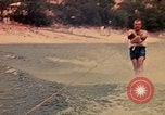 Standbild amerikanische Soldat Khanh Hoa Vietnam, 1971, aus Sekunde 15 historischem Filmmaterial Videoclip 65675037357