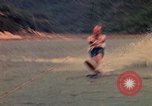 Standbild amerikanische Soldat Khanh Hoa Vietnam, 1971, aus Sekunde 26 historischem Filmmaterial Videoclip 65675037357