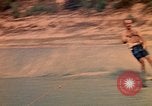 Standbild amerikanische Soldat Khanh Hoa Vietnam, 1971, aus Sekunde 60 historischem Filmmaterial Videoclip 65675037357