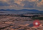 Immagine di Velivolo vola su base aria Vung Tau Vietnam, 1970, secondo 8 filmato di repertorio 65675037371