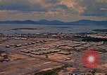 Immagine di Velivolo vola su base aria Vung Tau Vietnam, 1970, secondo 11 filmato di repertorio 65675037371