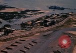 Immagine di Velivolo vola su base aria Vung Tau Vietnam, 1970, secondo 37 filmato di repertorio 65675037371