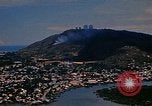Immagine di Velivolo vola su base aria Vung Tau Vietnam, 1970, secondo 49 filmato di repertorio 65675037371