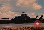 Immagine di AH-1G Vung Tau Vietnam, 1970, secondo 60 filmato di repertorio 65675037374