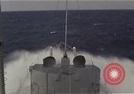 Image United States Navy Destroyer Océan Pacifique, 1967, de la seconde 19 séquences d'archives historiques vidéo 65675037376