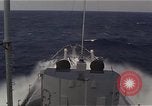 Image United States Navy Destroyer Océan Pacifique, 1967, de la seconde 32 séquences d'archives historiques vidéo 65675037376