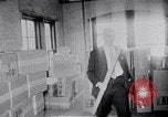 Image Service secret film montrant probablement quitter l'itinéraire utilisé par l'assassin du président Kennedy Dallas Texas USA, 1964, de la seconde 28 séquences d'archives historiques vidéo 65675037384