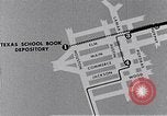 Standbild Lee Harvey Oswald Bewegungen in Dallas nach schleichst Präsident Kennedy Dallas Texas USA, 1964, aus Sekunde 40 historischem Filmmaterial Videoclip 65675037385
