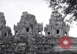 Image Richard Nixon Angkor au Cambodge, 1953, de la seconde 19 séquences d'archives historiques vidéo 65675037410