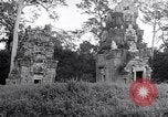 Image Richard Nixon Angkor au Cambodge, 1953, de la seconde 22 séquences d'archives historiques vidéo 65675037410