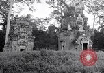 Image Richard Nixon Angkor au Cambodge, 1953, de la seconde 23 séquences d'archives historiques vidéo 65675037410