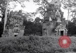 Image Richard Nixon Angkor au Cambodge, 1953, de la seconde 24 séquences d'archives historiques vidéo 65675037410