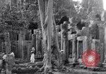 Image Richard Nixon Angkor au Cambodge, 1953, de la seconde 28 séquences d'archives historiques vidéo 65675037410