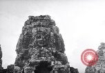 Image Richard Nixon Angkor au Cambodge, 1953, de la seconde 56 séquences d'archives historiques vidéo 65675037410