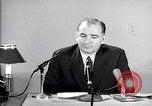 Immagine di Il senatore Joseph McCarthy definisce Trumanism United States USA, 1953, secondo 22 filmato di repertorio 65675037416