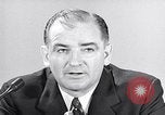 Immagine di Il senatore Joseph McCarthy del Wisconsin United States USA, 1953, secondo 17 filmato di repertorio 65675037417