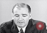 Immagine di Il senatore Joseph McCarthy del Wisconsin United States USA, 1953, secondo 23 filmato di repertorio 65675037417