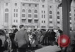 Immagine di Esercito contro Notre Dame New York United States USA, 1946, secondo 10 filmato di repertorio 65675037421