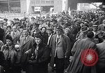 Immagine di Esercito contro Notre Dame New York United States USA, 1946, secondo 11 filmato di repertorio 65675037421