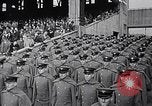 Immagine di Esercito contro Notre Dame New York United States USA, 1946, secondo 21 filmato di repertorio 65675037421