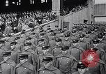 Immagine di Esercito contro Notre Dame New York United States USA, 1946, secondo 24 filmato di repertorio 65675037421