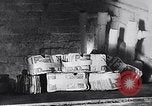 Image brûlant des billets de $1 Ottawa Ontario Canada, 1946, de la seconde 47 séquences d'archives historiques vidéo 65675037423