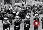 Image couronnement d'Elizabeth II Londres Angleterre London England Royaume-Uni, 1953, de la seconde 19 séquences d'archives historiques vidéo 65675037424