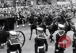 Image couronnement d'Elizabeth II Londres Angleterre London England Royaume-Uni, 1953, de la seconde 29 séquences d'archives historiques vidéo 65675037424