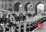 Image couronnement d'Elizabeth II Londres Angleterre London England Royaume-Uni, 1953, de la seconde 36 séquences d'archives historiques vidéo 65675037424