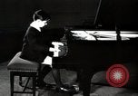 Standbild Richard Korbel New York City USA, 1945, aus Sekunde 46 historischem Filmmaterial Videoclip 65675037435