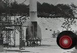 Standbild A-4 Raketenversuche im Schnee Peenemunde Deutschland, 1942, aus Sekunde 10 historischem Filmmaterial Videoclip 65675037444