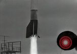 Standbild A-4 Raketenversuche im Schnee Peenemunde Deutschland, 1942, aus Sekunde 21 historischem Filmmaterial Videoclip 65675037444