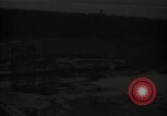 Standbild V-2 Rakete von Prüfstand VII Peenemunde Deutschland, 1943, aus Sekunde 1 historischem Filmmaterial Videoclip 65675037445