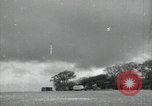 Standbild Raketenstart A-5 und Fallschirm Greifswalder Oie Deutschland, 1940, aus Sekunde 1 historischem Filmmaterial Videoclip 65675037472