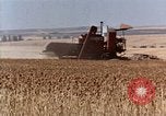 Image Pesticides United States USA, 1966, de la seconde 21 séquences d'archives historiques vidéo 65675037481