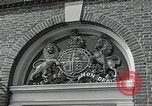 Image Ambassade de Suisse Washington DC USA, 1952, de la seconde 38 séquences d'archives historiques vidéo 65675037490