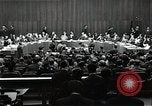 Image Réunion du Conseil de sécurité New York United States USA, 1952, de la seconde 14 séquences d'archives historiques vidéo 65675037494