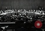 Image Réunion du Conseil de sécurité New York United States USA, 1952, de la seconde 20 séquences d'archives historiques vidéo 65675037494