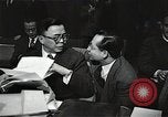 Image Réunion du Conseil de sécurité New York United States USA, 1952, de la seconde 27 séquences d'archives historiques vidéo 65675037494