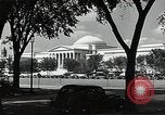 Immagine di Gli edifici attorno al centro commerciale Washington DC USA, 1940, secondo 31 filmato di repertorio 65675037504
