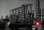 Standbild Richfield company Raffinerie Watson California USA, 1938, aus Sekunde 4 historischem Filmmaterial Videoclip 65675037516