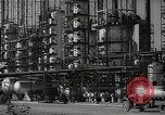 Standbild Richfield company Raffinerie Watson California USA, 1938, aus Sekunde 10 historischem Filmmaterial Videoclip 65675037516