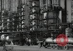 Standbild Richfield company Raffinerie Watson California USA, 1938, aus Sekunde 12 historischem Filmmaterial Videoclip 65675037516